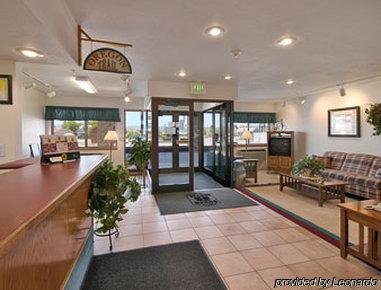 Hotel Super 8 By Wyndham Montpelier Interior foto